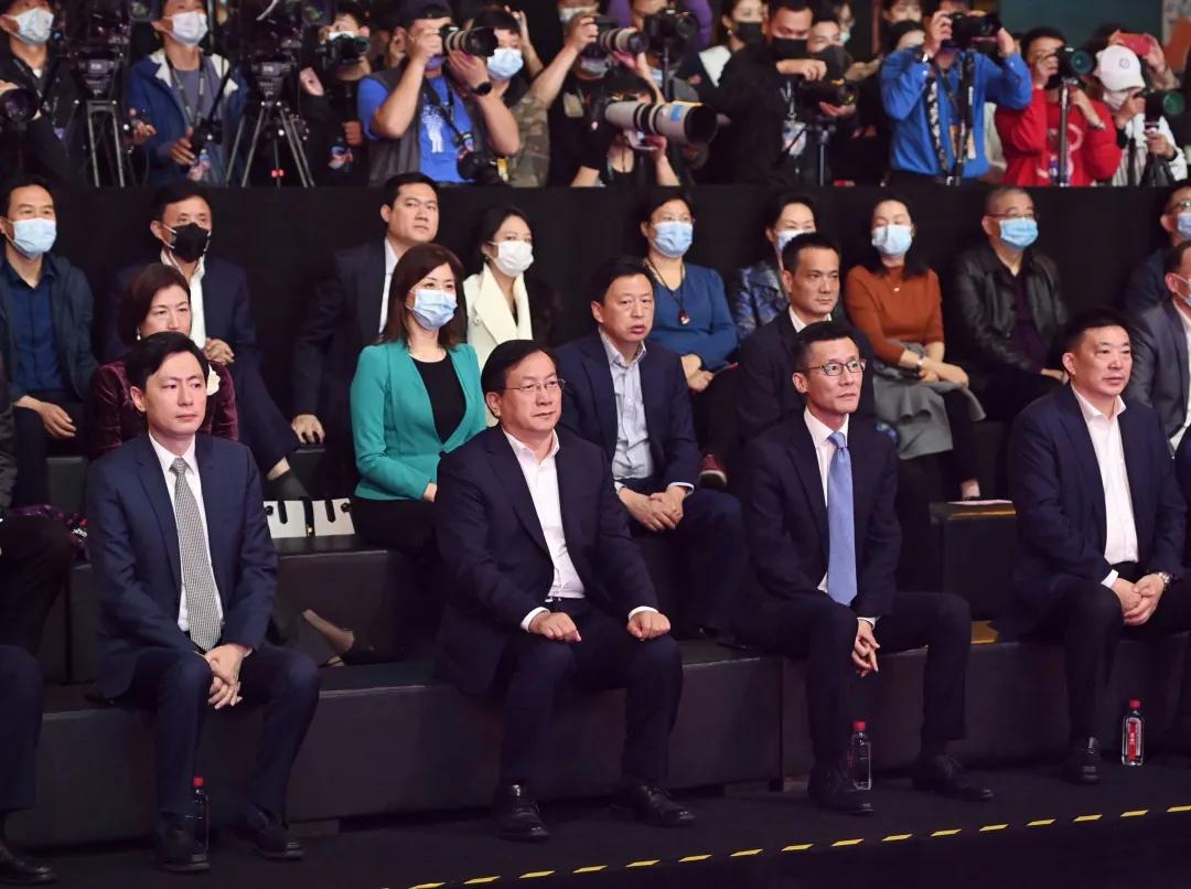 2020武汉时装周 以时尚发声